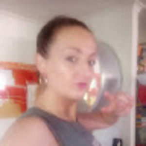 Meet your Posher, Samara